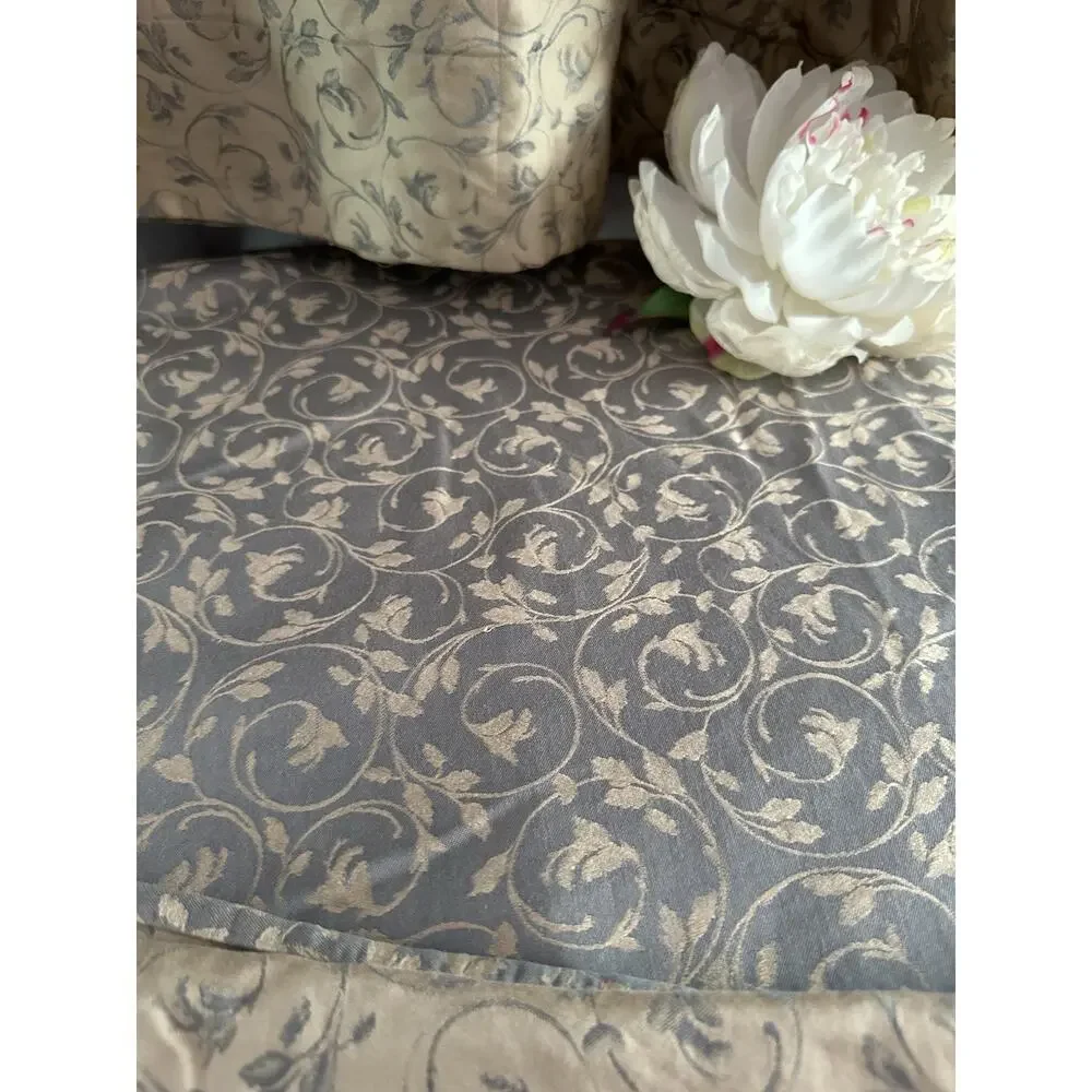 Nancy Koltes TOILE FLORAL QUEEN Duvet Grey Beige SATEEN LUXURY 2 Shams
